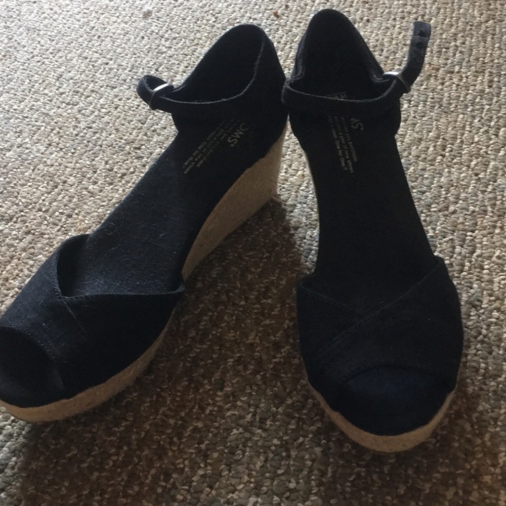 Toms Wedges